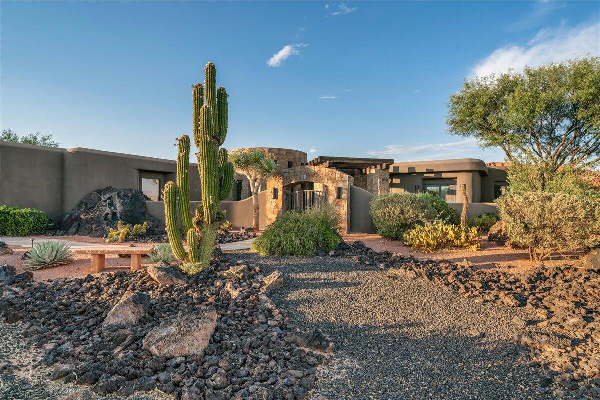 St George, Utah, 84770, United States, 3 Bedrooms Bedrooms, ,3 BathroomsBathrooms,Residential,Active,1919080