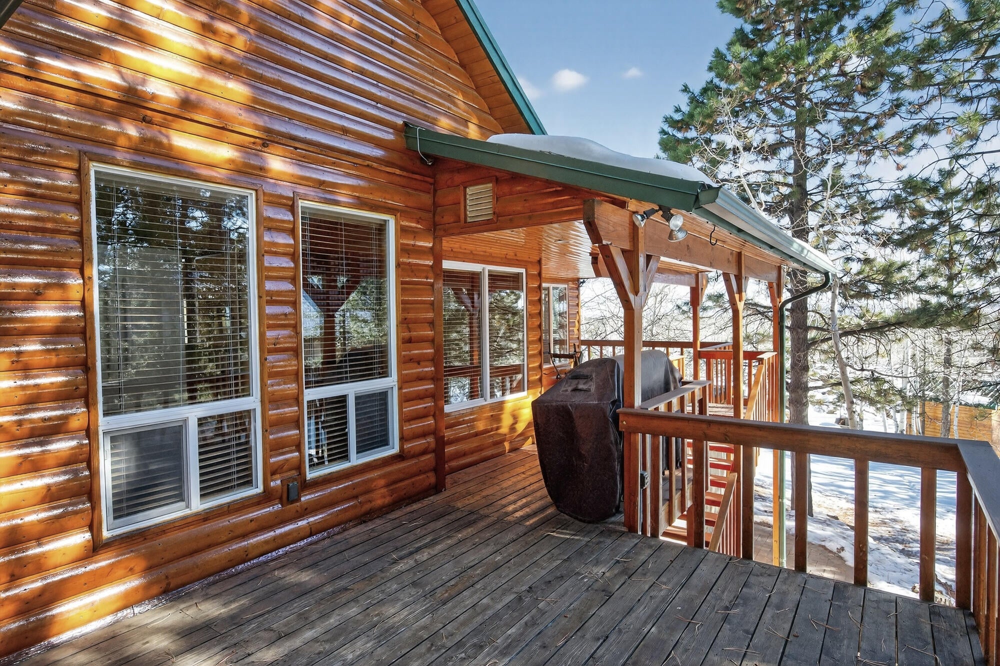 Duck Creek, Utah, 84762, United States, 4 Bedrooms Bedrooms, ,3 BathroomsBathrooms,Residential,Active,2007327