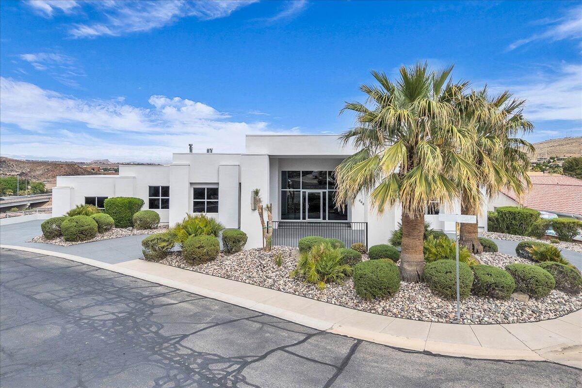 St George, Utah, 84770, United States, ,6 BathroomsBathrooms,Residential,Active,1778768