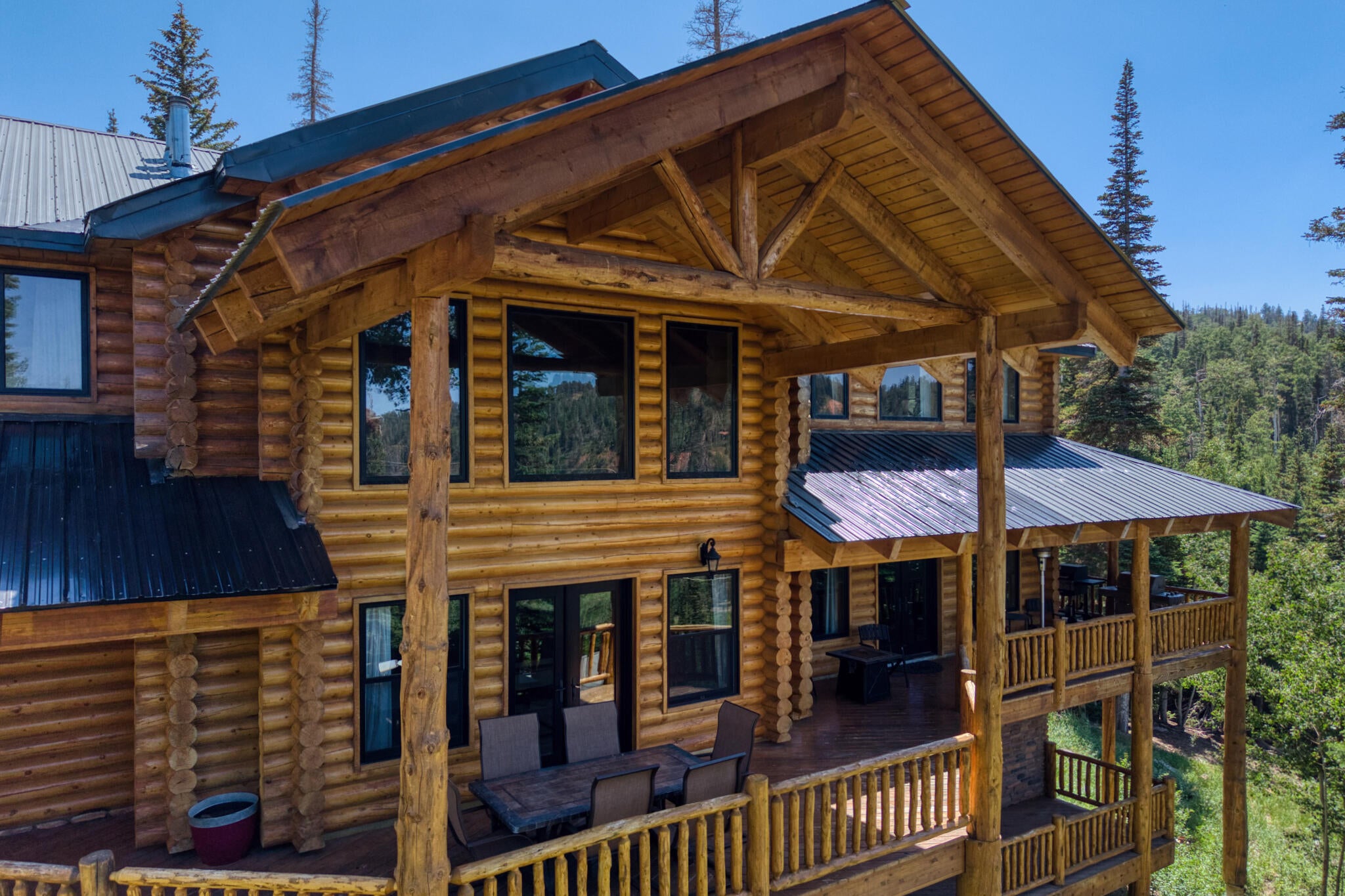 Brian Head, Utah, 84719, United States, 5 Bedrooms Bedrooms, ,4 BathroomsBathrooms,Residential,Active,1889352