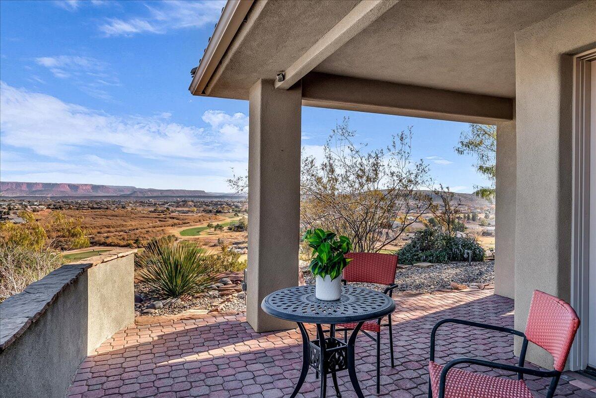 St George, Utah, 84790, United States, 4 Bedrooms Bedrooms, ,3 BathroomsBathrooms,Residential,Active,2006816