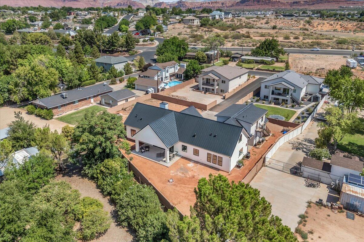 Santa Clara, Utah, 84765, United States, 6 Bedrooms Bedrooms, ,4 BathroomsBathrooms,Residential,Active,1913953