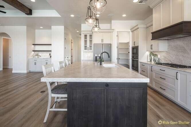 Hurricane, Utah, 84737, United States, 4 Bedrooms Bedrooms, ,3 BathroomsBathrooms,Residential,Active,1820431