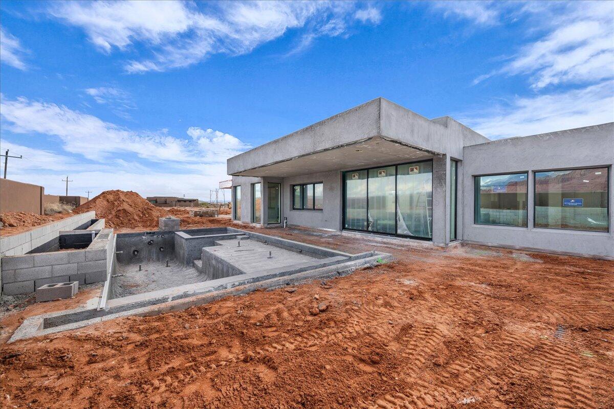 Ivins, Utah, 84738, United States, 4 Bedrooms Bedrooms, ,5 BathroomsBathrooms,Residential,Active,2021032