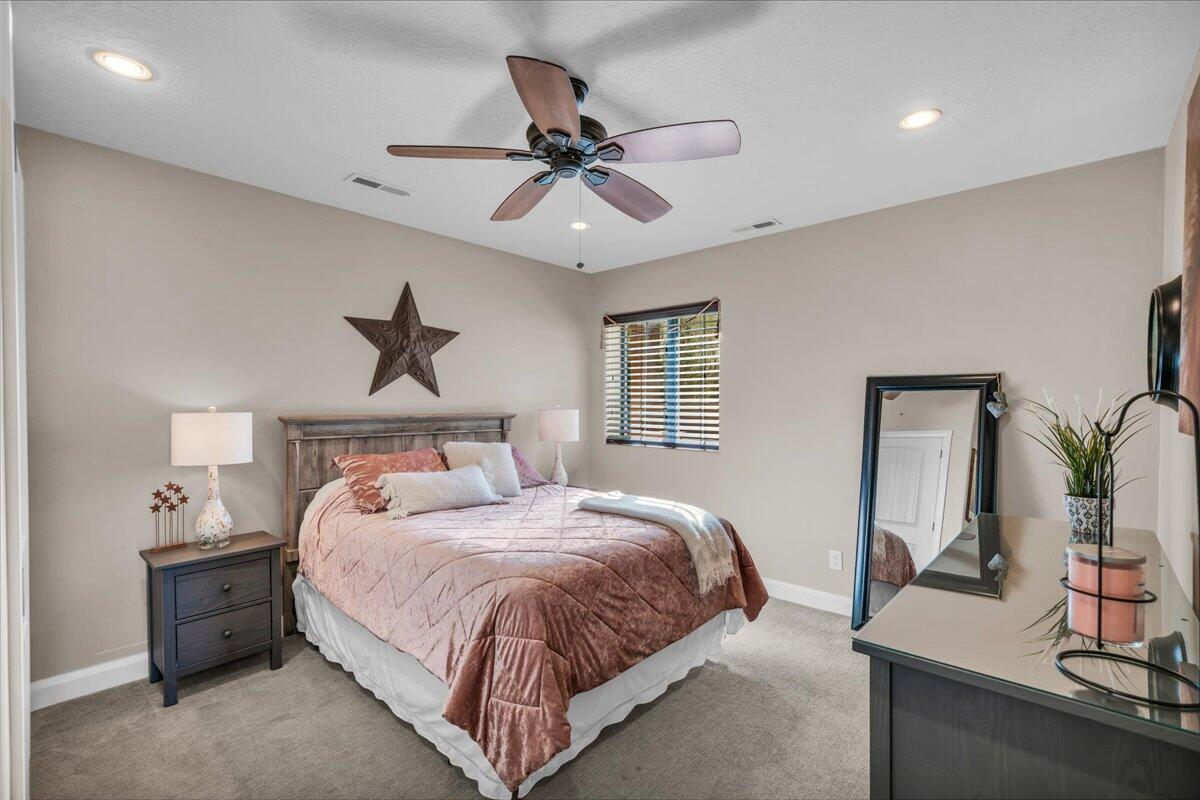 Hurricane, Utah, 84737, United States, 5 Bedrooms Bedrooms, ,6 BathroomsBathrooms,Residential,Active,1748671