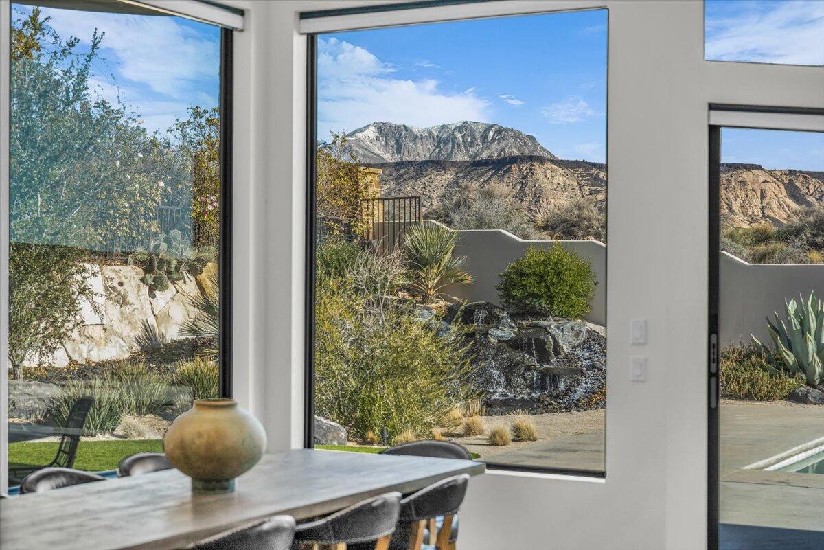 St George, Utah, 84770, United States, 5 Bedrooms Bedrooms, ,5 BathroomsBathrooms,Residential,Active,2009817