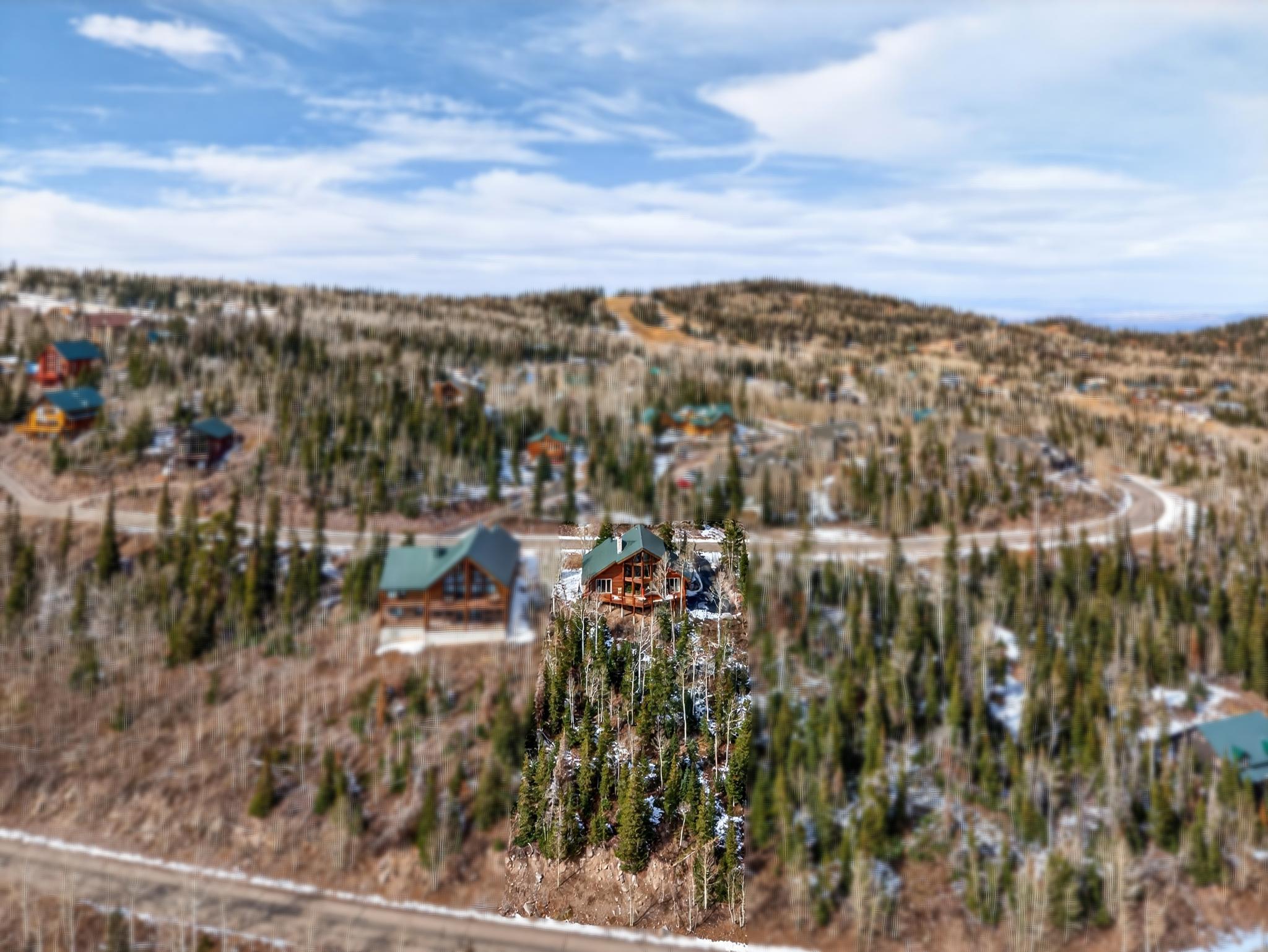 Brian Head, Utah, 84719, United States, 3 Bedrooms Bedrooms, ,3 BathroomsBathrooms,Residential,Active,1973526