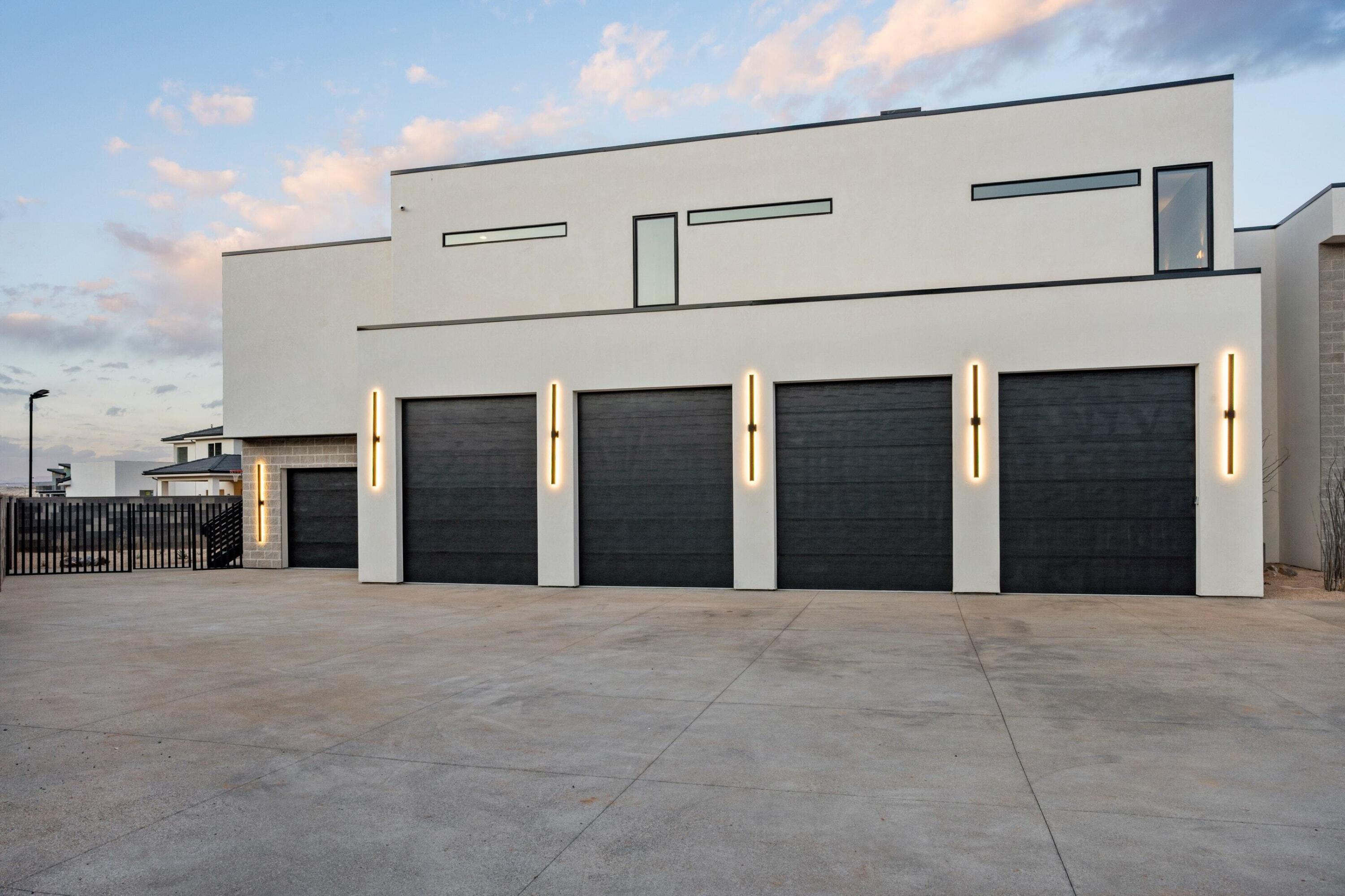 Hurricane, Utah, 84737, United States, 5 Bedrooms Bedrooms, ,7 BathroomsBathrooms,Residential,Active,2007326