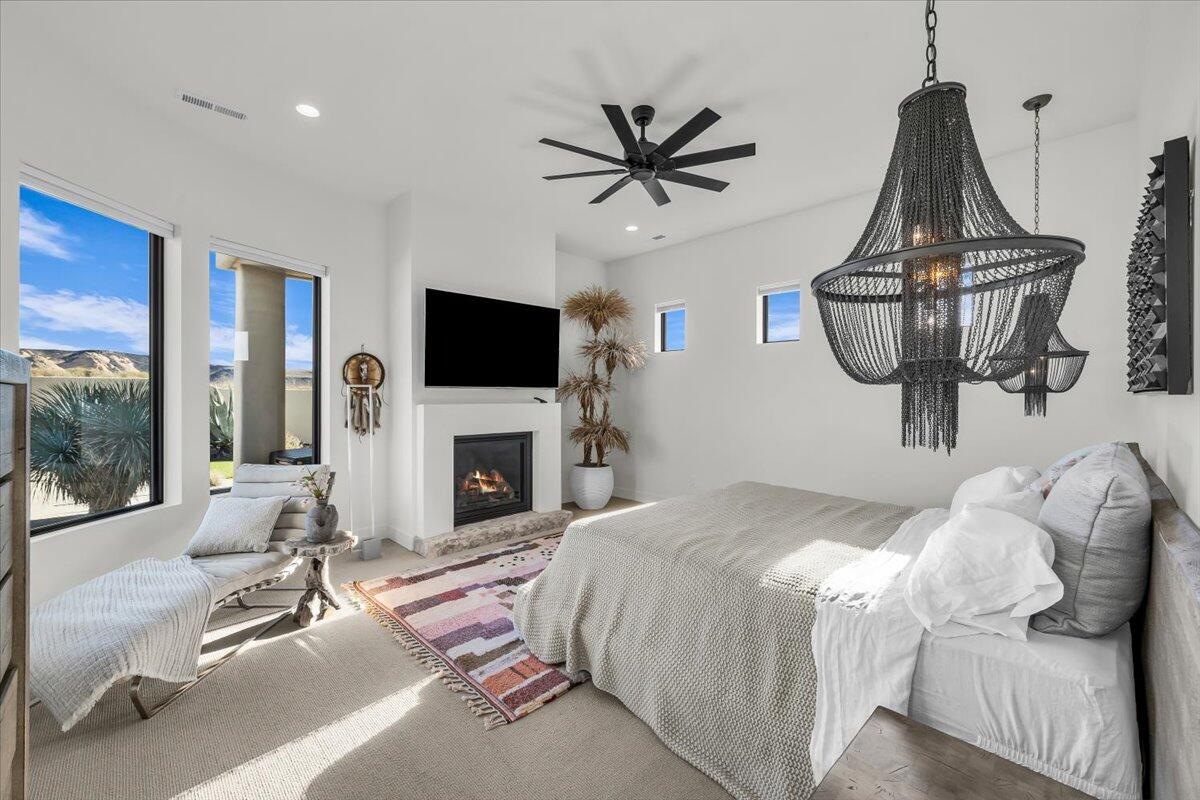 St George, Utah, 84770, United States, 5 Bedrooms Bedrooms, ,5 BathroomsBathrooms,Residential,Active,2009817