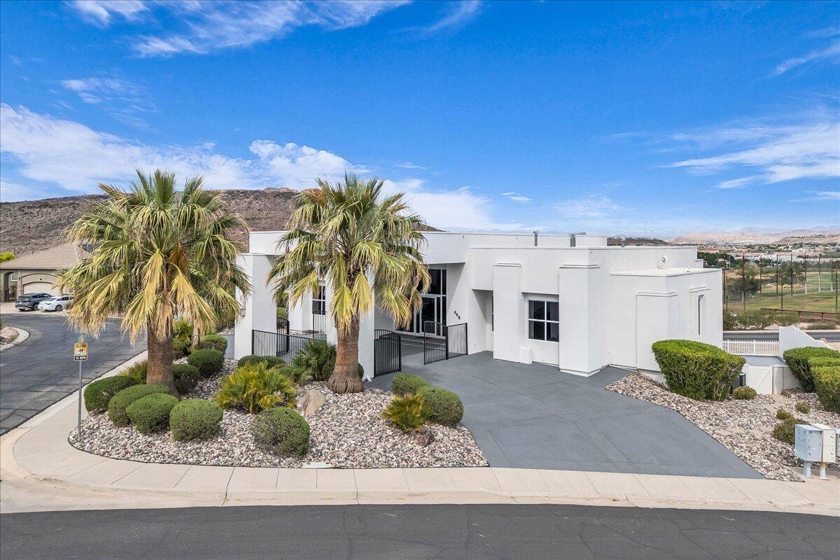 St George, Utah, 84770, United States, ,6 BathroomsBathrooms,Residential,Active,1778768