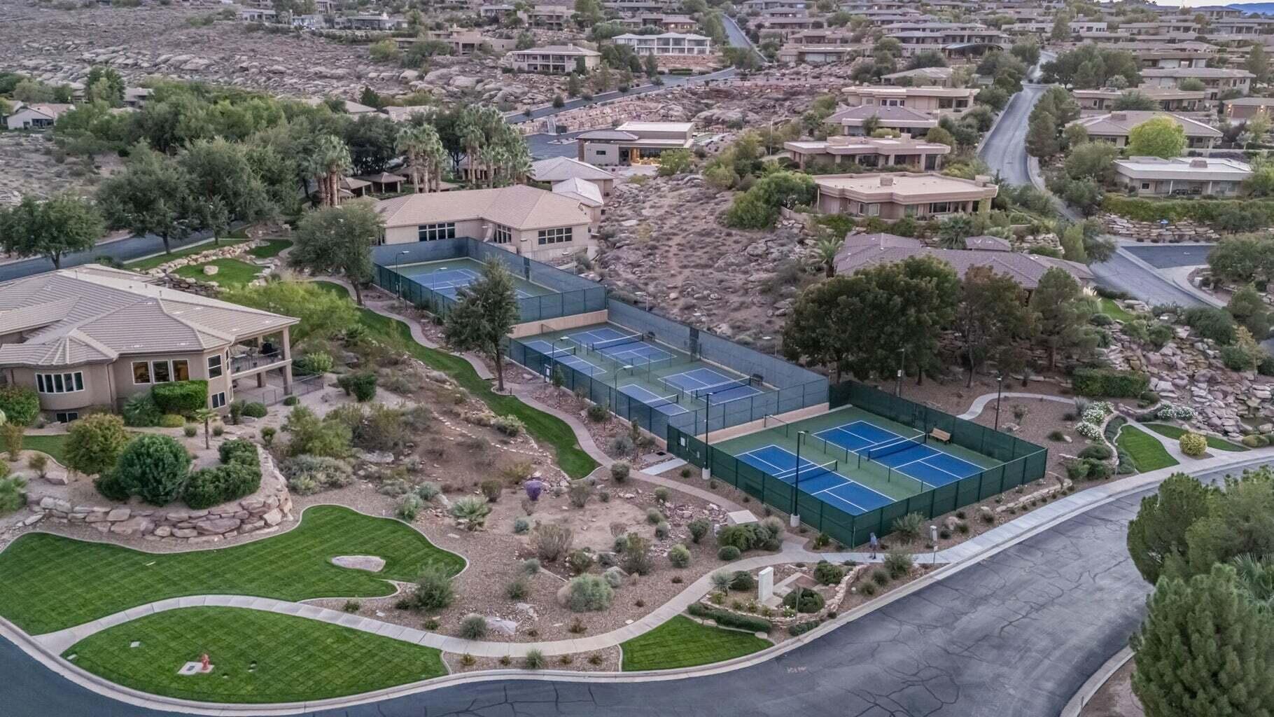 St George, Utah, 84790, United States, 3 Bedrooms Bedrooms, ,4 BathroomsBathrooms,Residential,Active,2000217