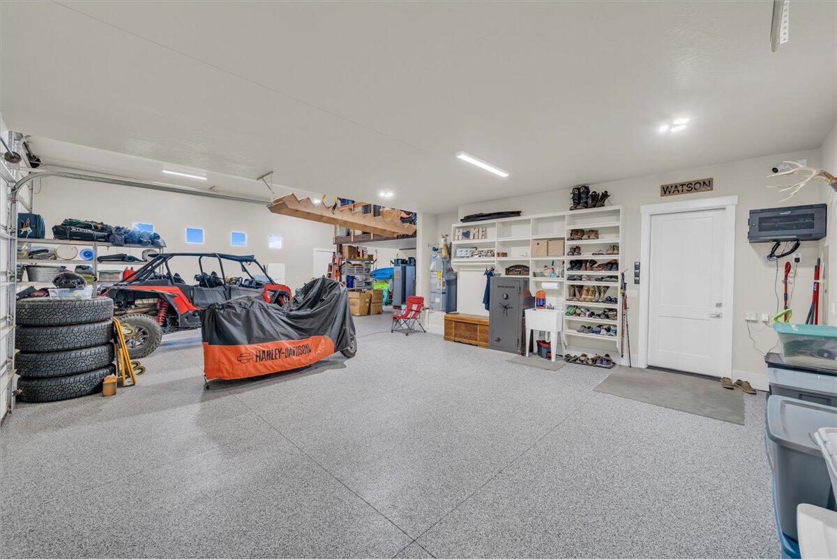 Virgin, Utah, 84779, United States, 4 Bedrooms Bedrooms, ,4 BathroomsBathrooms,Residential,Active,1904690