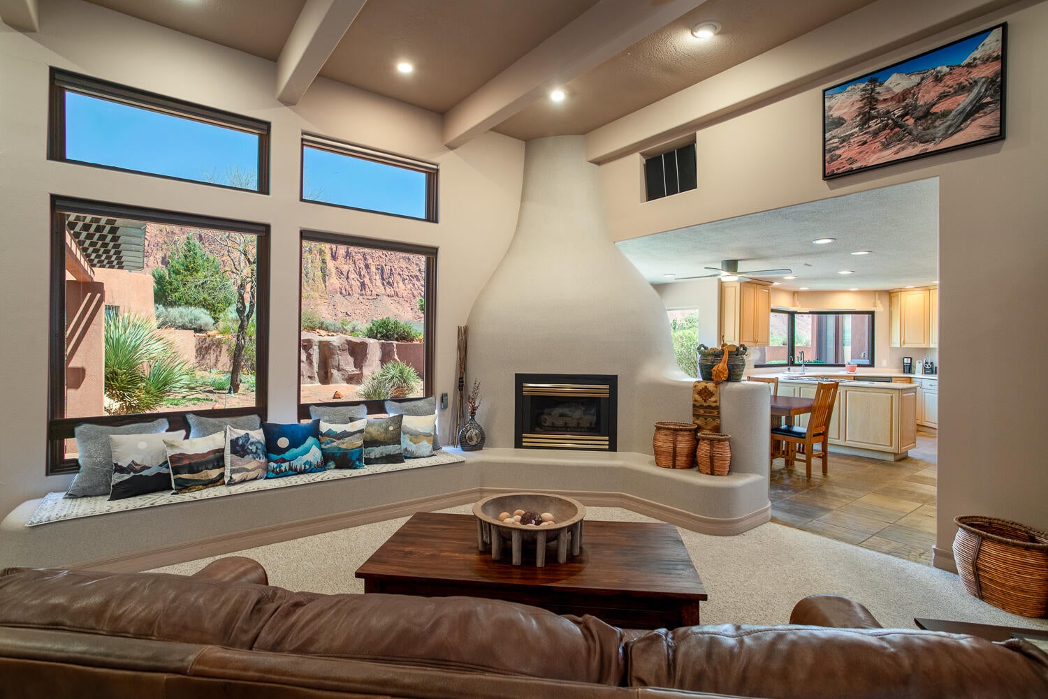 St George, Utah, 84738, United States, 3 Bedrooms Bedrooms, ,4 BathroomsBathrooms,Residential,Active,1769897