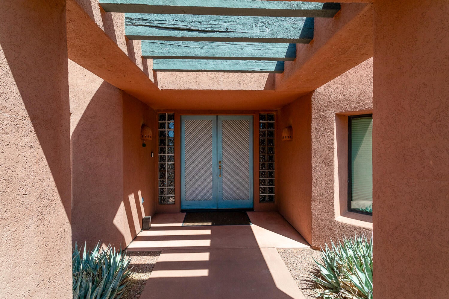 St George, Utah, 84738, United States, 3 Bedrooms Bedrooms, ,4 BathroomsBathrooms,Residential,Active,1769897