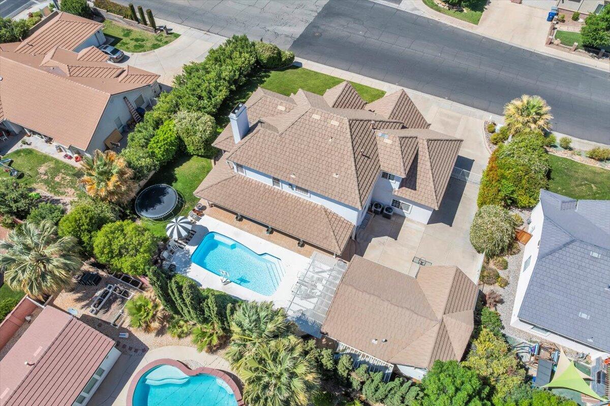 St George, Utah, 84790, United States, 5 Bedrooms Bedrooms, ,5 BathroomsBathrooms,Residential,Active,1788568