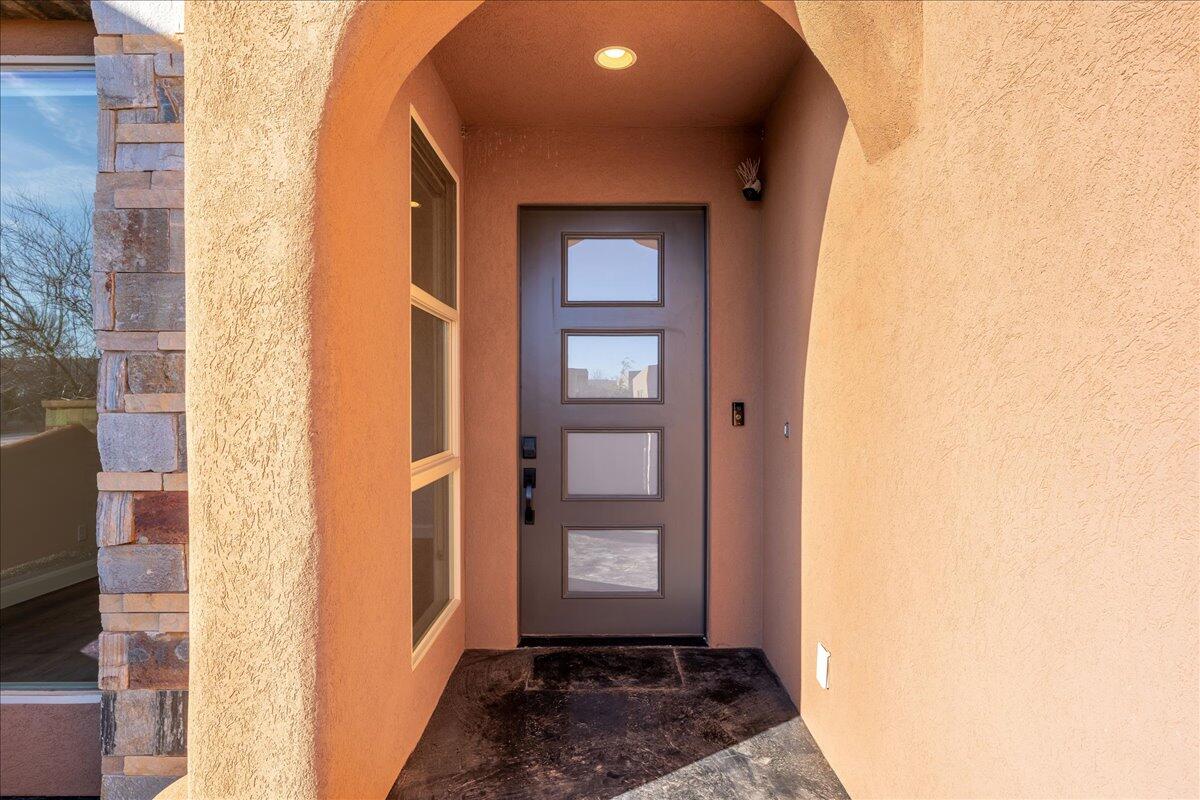 Hurricane, Utah, 84737, United States, 3 Bedrooms Bedrooms, ,3 BathroomsBathrooms,Residential,Active,2011422