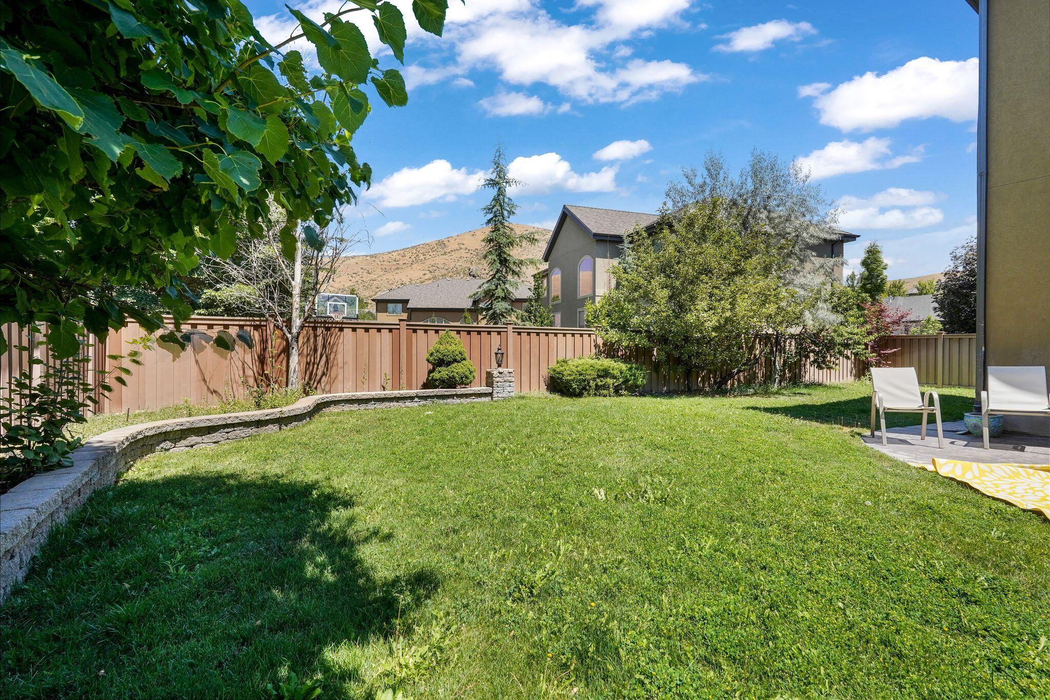 Lehi, Utah, 84043, United States, 7 Bedrooms Bedrooms, ,7 BathroomsBathrooms,Residential,Active,1905043