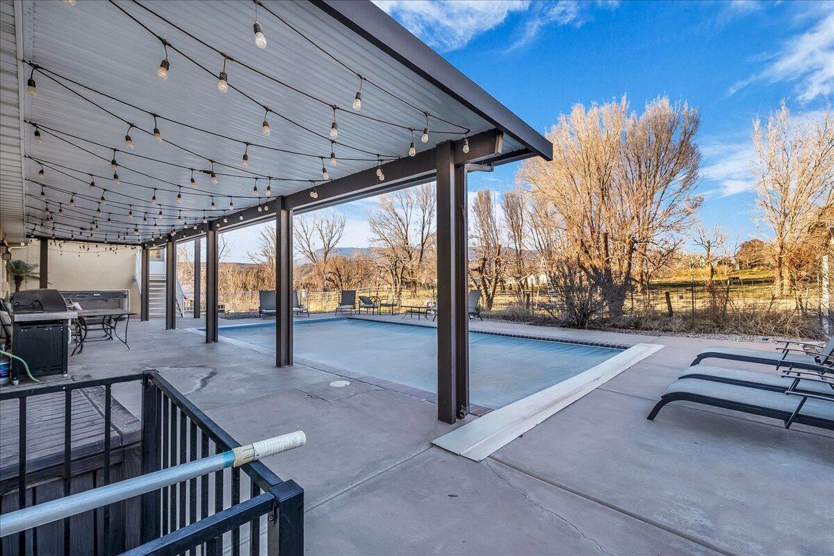 La Verkin, Utah, 84745, United States, 6 Bedrooms Bedrooms, ,4 BathroomsBathrooms,Residential,Active,2010581