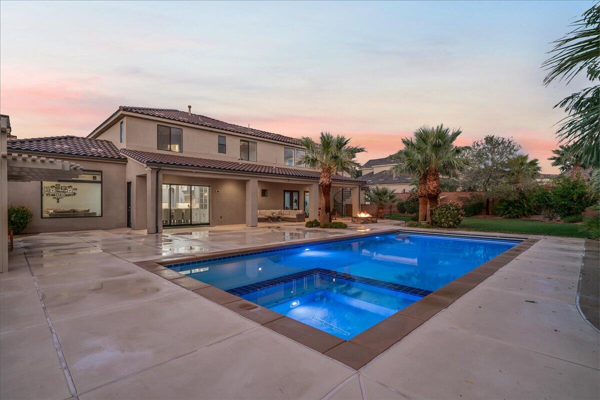 St George, Utah, 84790, United States, 4 Bedrooms Bedrooms, ,4 BathroomsBathrooms,Residential,Active,1952999