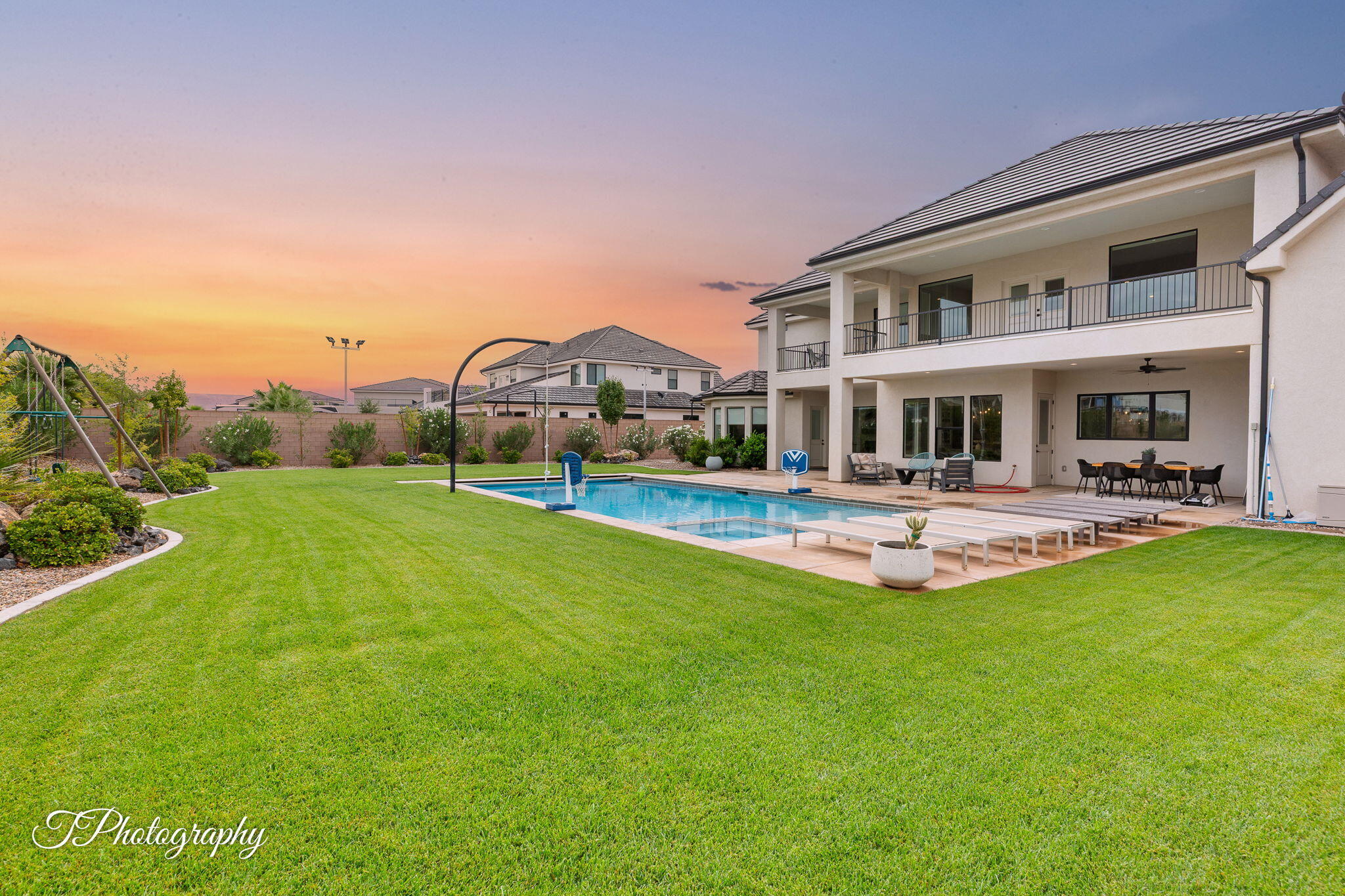 St George, Utah, 84790, United States, 7 Bedrooms Bedrooms, ,7 BathroomsBathrooms,Residential,Active,1963419