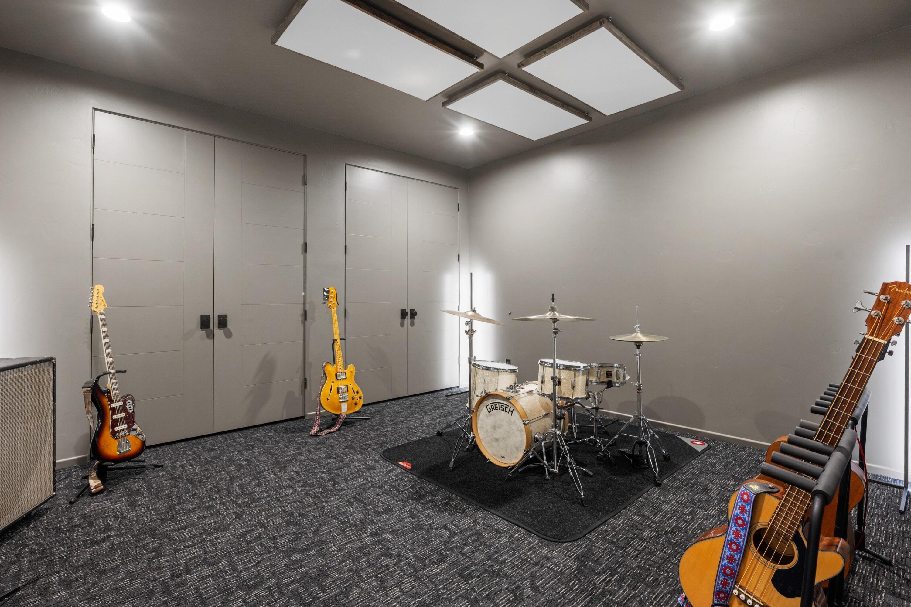 Hurricane, Utah, 84737, United States, 5 Bedrooms Bedrooms, ,7 BathroomsBathrooms,Residential,Active,2007326