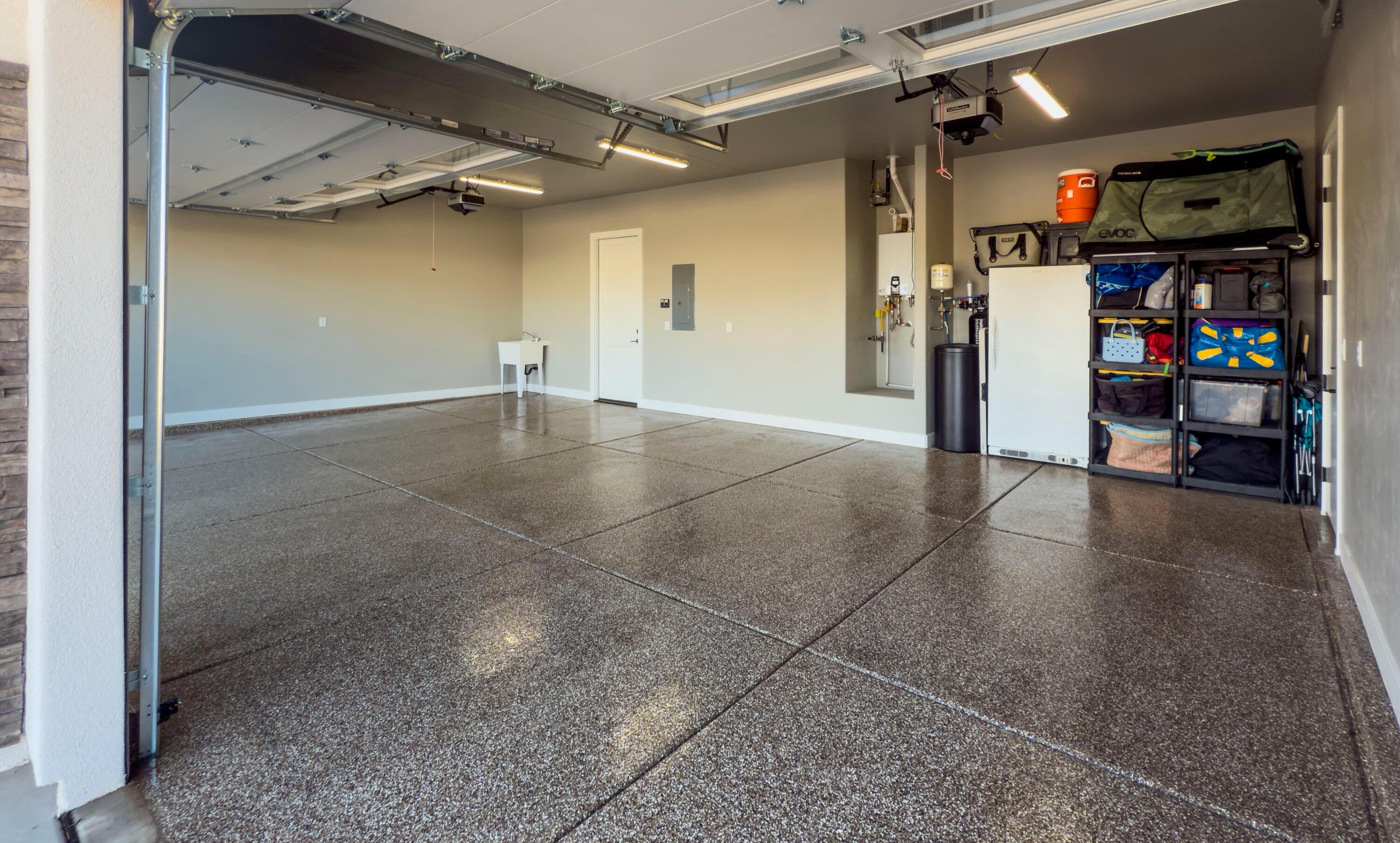 Washington, Utah, 84780, United States, 5 Bedrooms Bedrooms, ,5 BathroomsBathrooms,Residential,Active,1954413