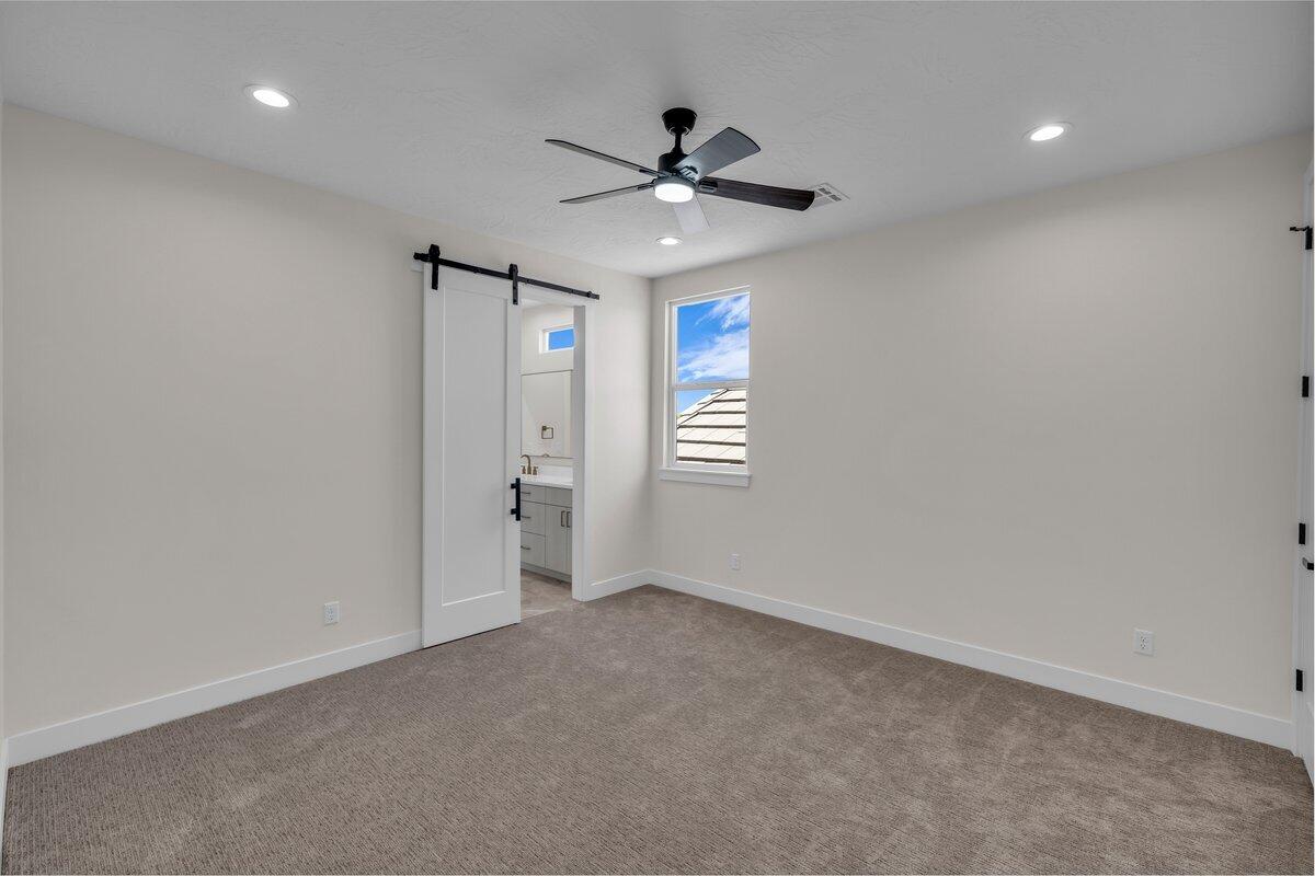 Washington, Utah, 84780, United States, 6 Bedrooms Bedrooms, ,5 BathroomsBathrooms,Residential,Active,1862845
