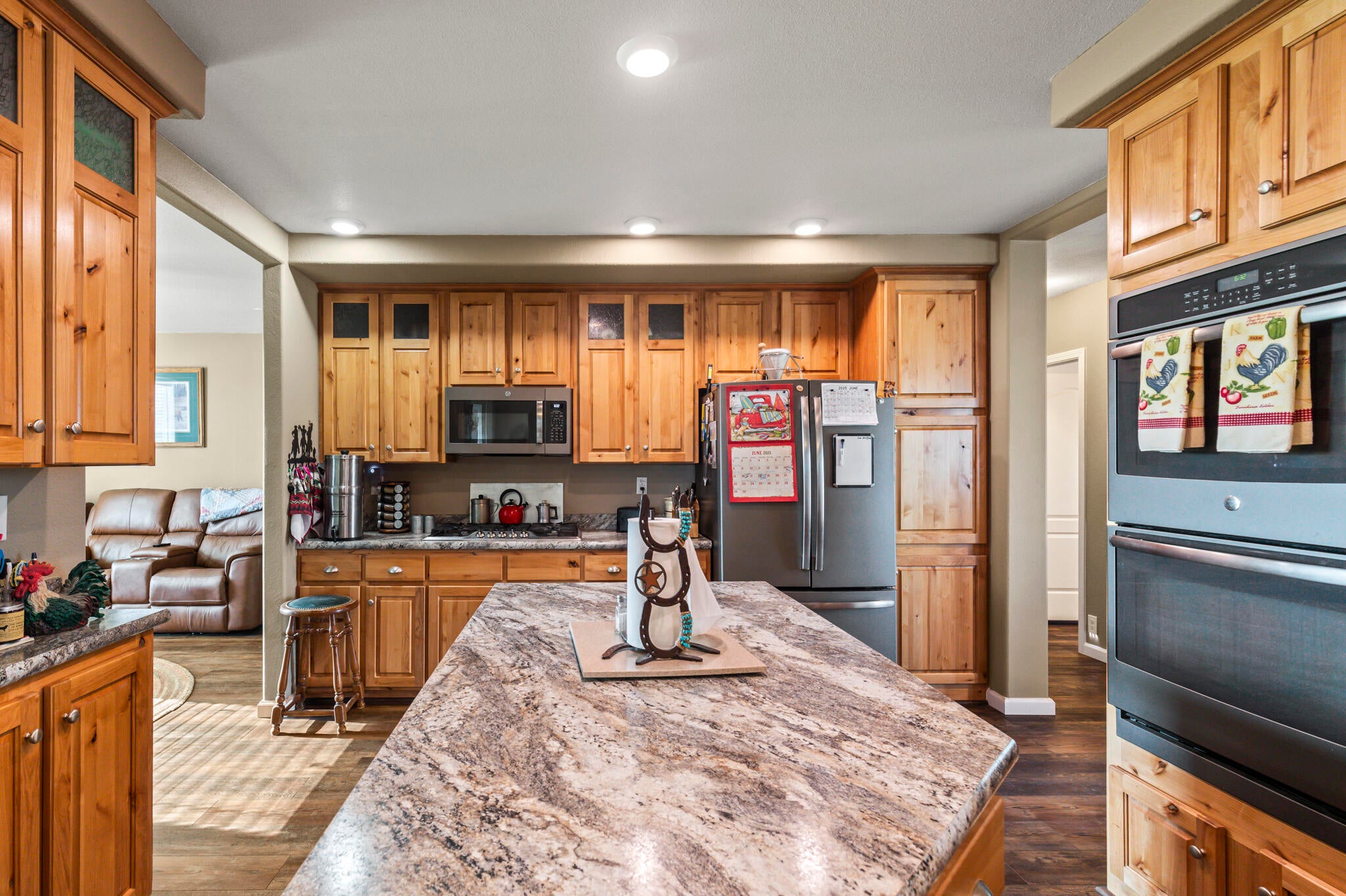 Panguitch, Utah, 84759, United States, 3 Bedrooms Bedrooms, ,3 BathroomsBathrooms,Residential,Active,2015807