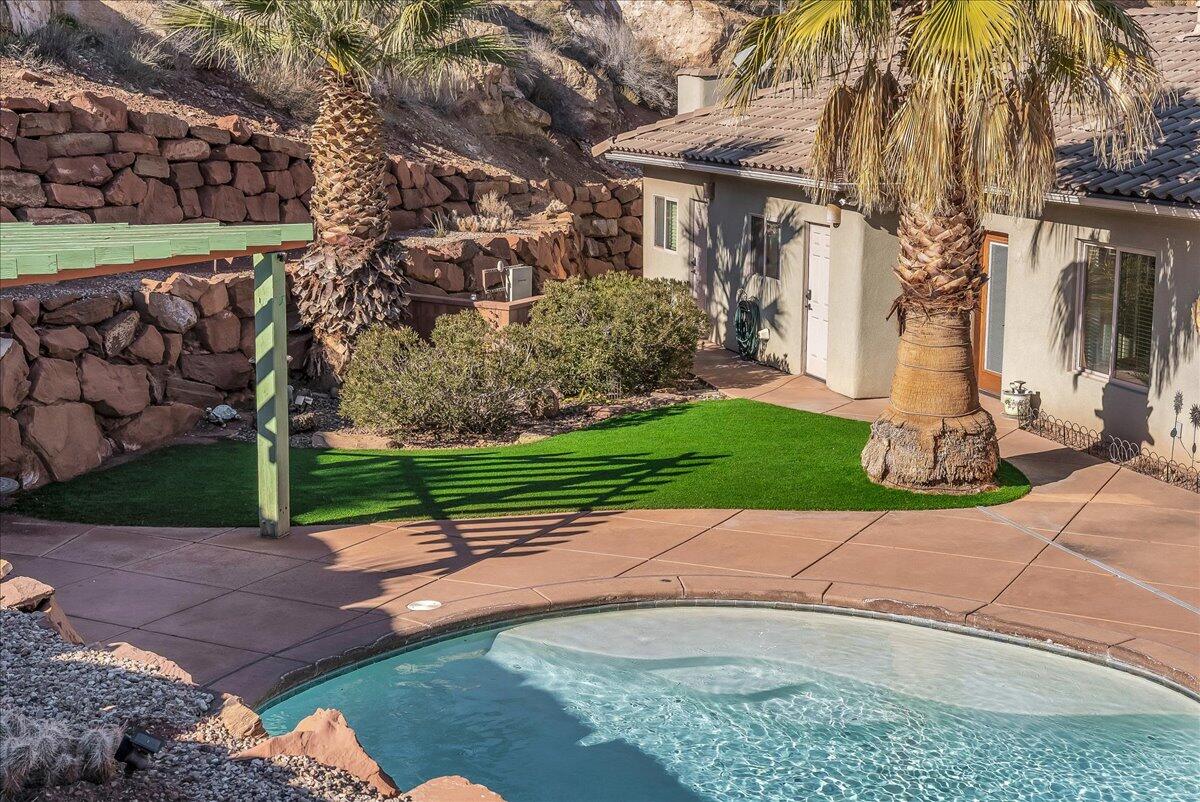 St George, Utah, 84790, United States, 4 Bedrooms Bedrooms, ,3 BathroomsBathrooms,Residential,Active,2006816