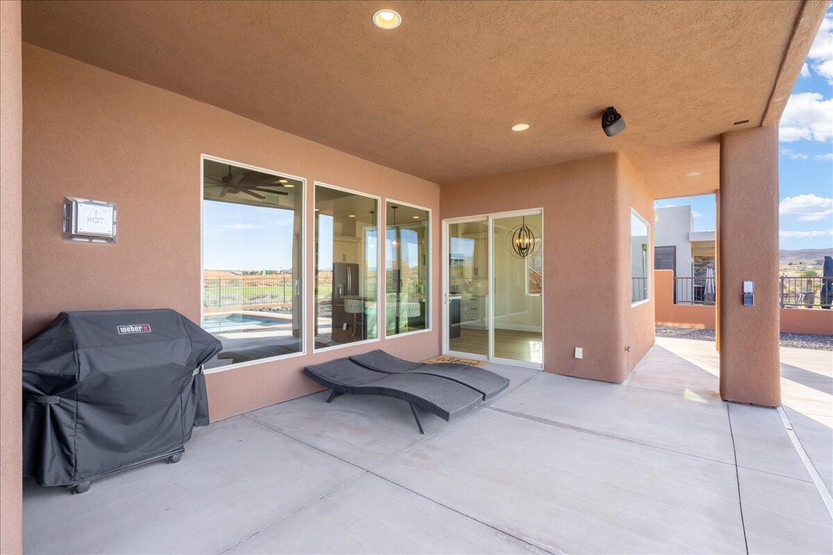 Hurricane, Utah, 84737, United States, 3 Bedrooms Bedrooms, ,3 BathroomsBathrooms,Residential,Active,2011422