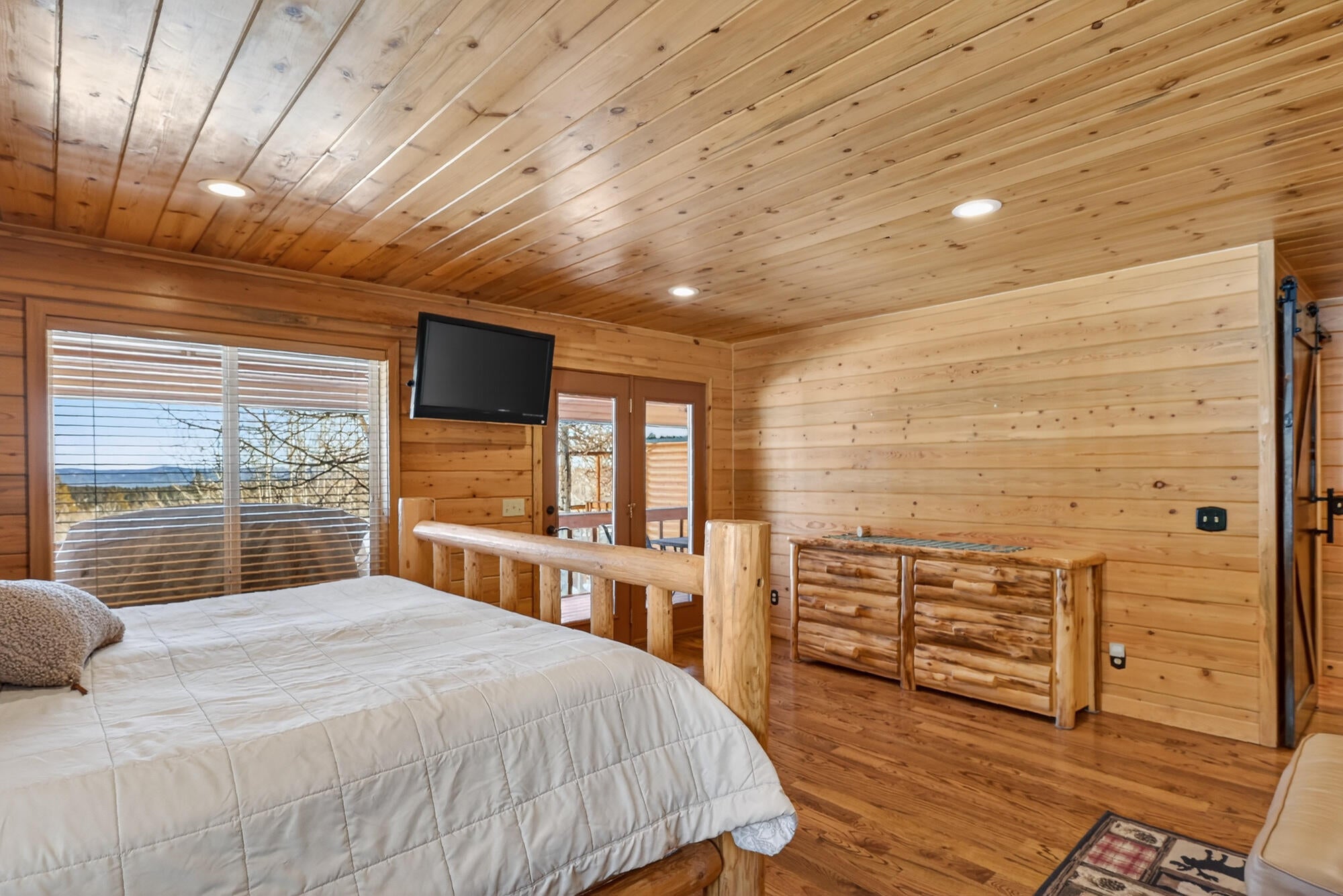 Duck Creek, Utah, 84762, United States, 4 Bedrooms Bedrooms, ,3 BathroomsBathrooms,Residential,Active,2007327