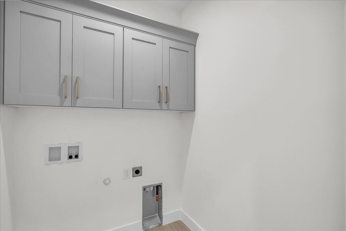 St George, Utah, 84790, United States, 6 Bedrooms Bedrooms, ,4 BathroomsBathrooms,Residential,Active,2014610