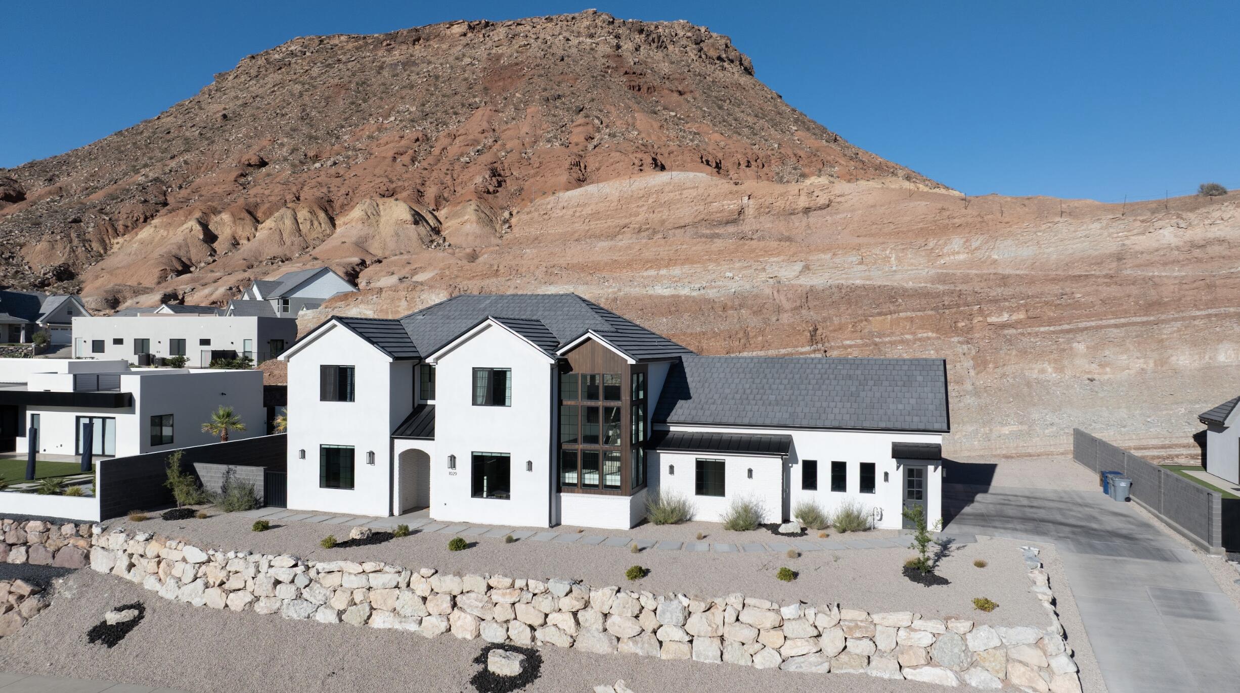 Washington, Utah, 84780, United States, 4 Bedrooms Bedrooms, ,4 BathroomsBathrooms,Residential,Active,1926689 Washington, Utah, 84780, United States, 4 Bedrooms Bedrooms, ,4 BathroomsBathrooms,Residential,Active,1926689