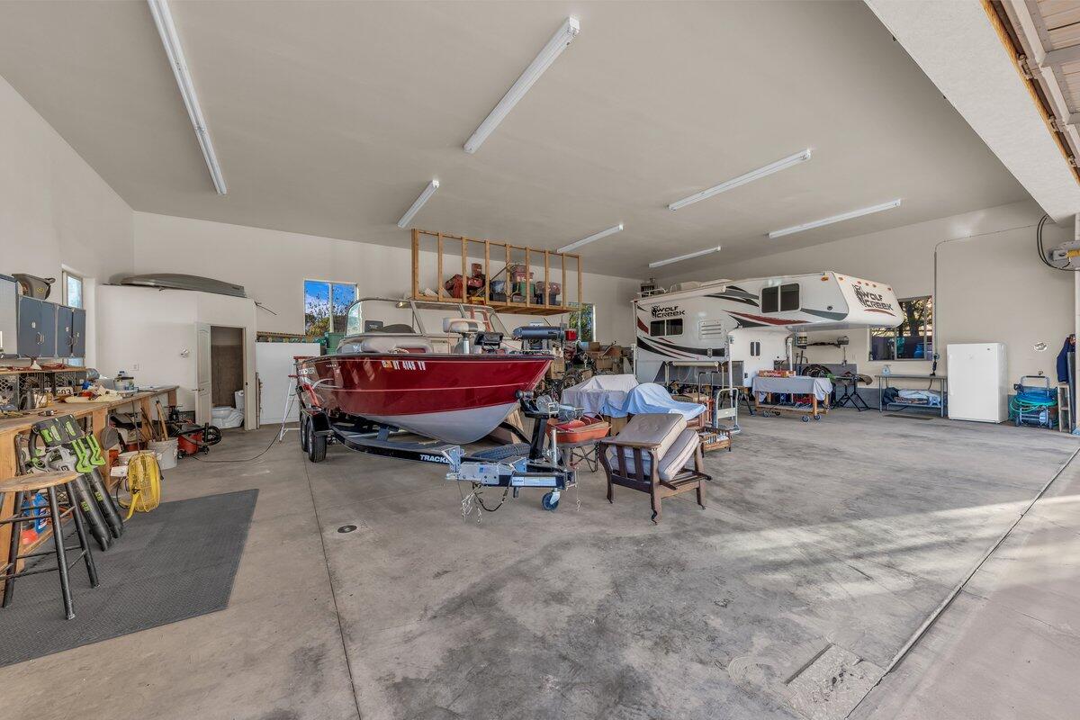 Hurricane, Utah, 84737, United States, 4 Bedrooms Bedrooms, ,3 BathroomsBathrooms,Residential,Active,1941338