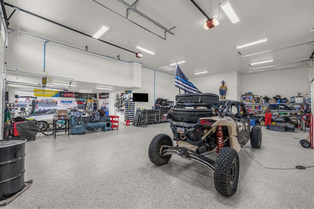 Hurricane, Utah, 84737, United States, 5 Bedrooms Bedrooms, ,5 BathroomsBathrooms,Residential,Active,1996303