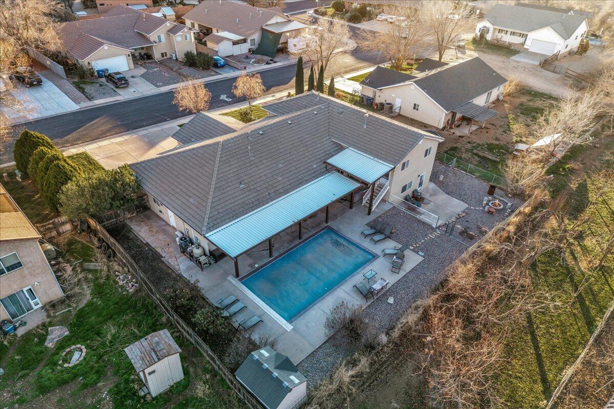 La Verkin, Utah, 84745, United States, 6 Bedrooms Bedrooms, ,4 BathroomsBathrooms,Residential,Active,2010581