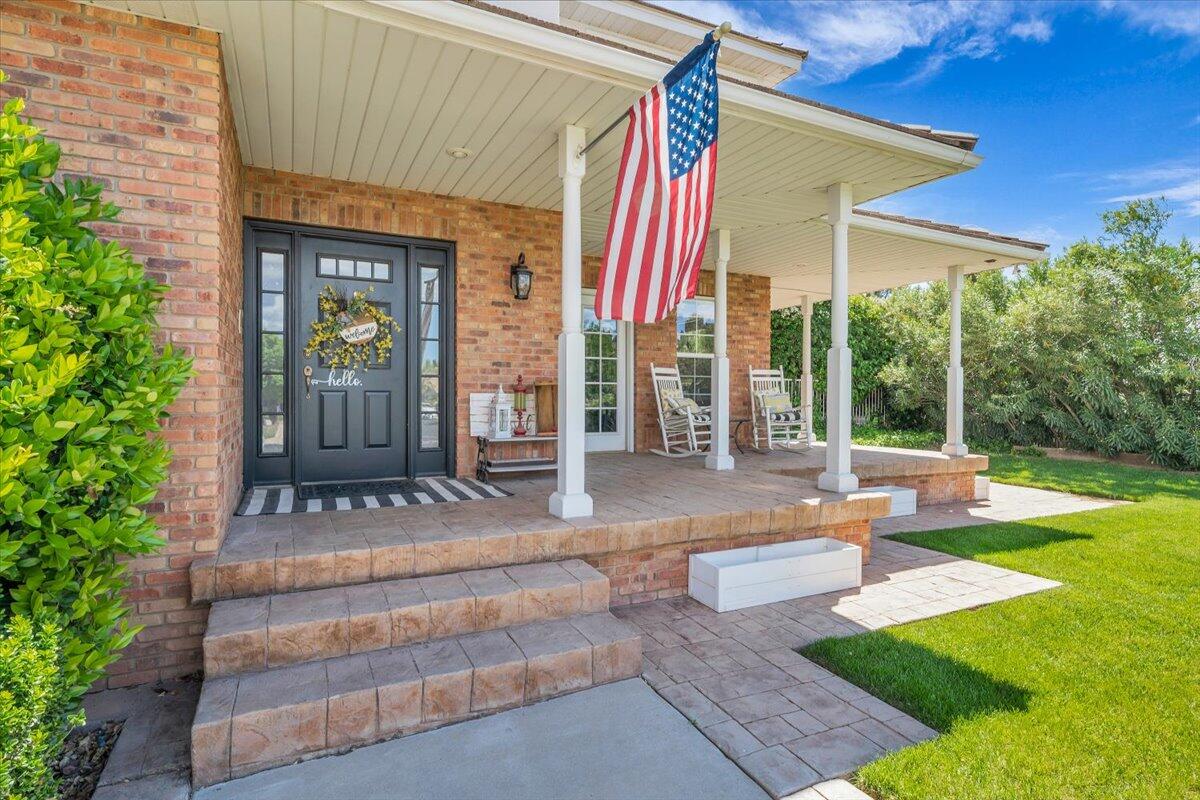 St George, Utah, 84790, United States, 5 Bedrooms Bedrooms, ,5 BathroomsBathrooms,Residential,Active,1788568