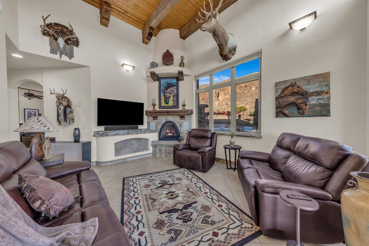 Hurricane, Utah, 84737, United States, 4 Bedrooms Bedrooms, ,3 BathroomsBathrooms,Residential,Active,1941338