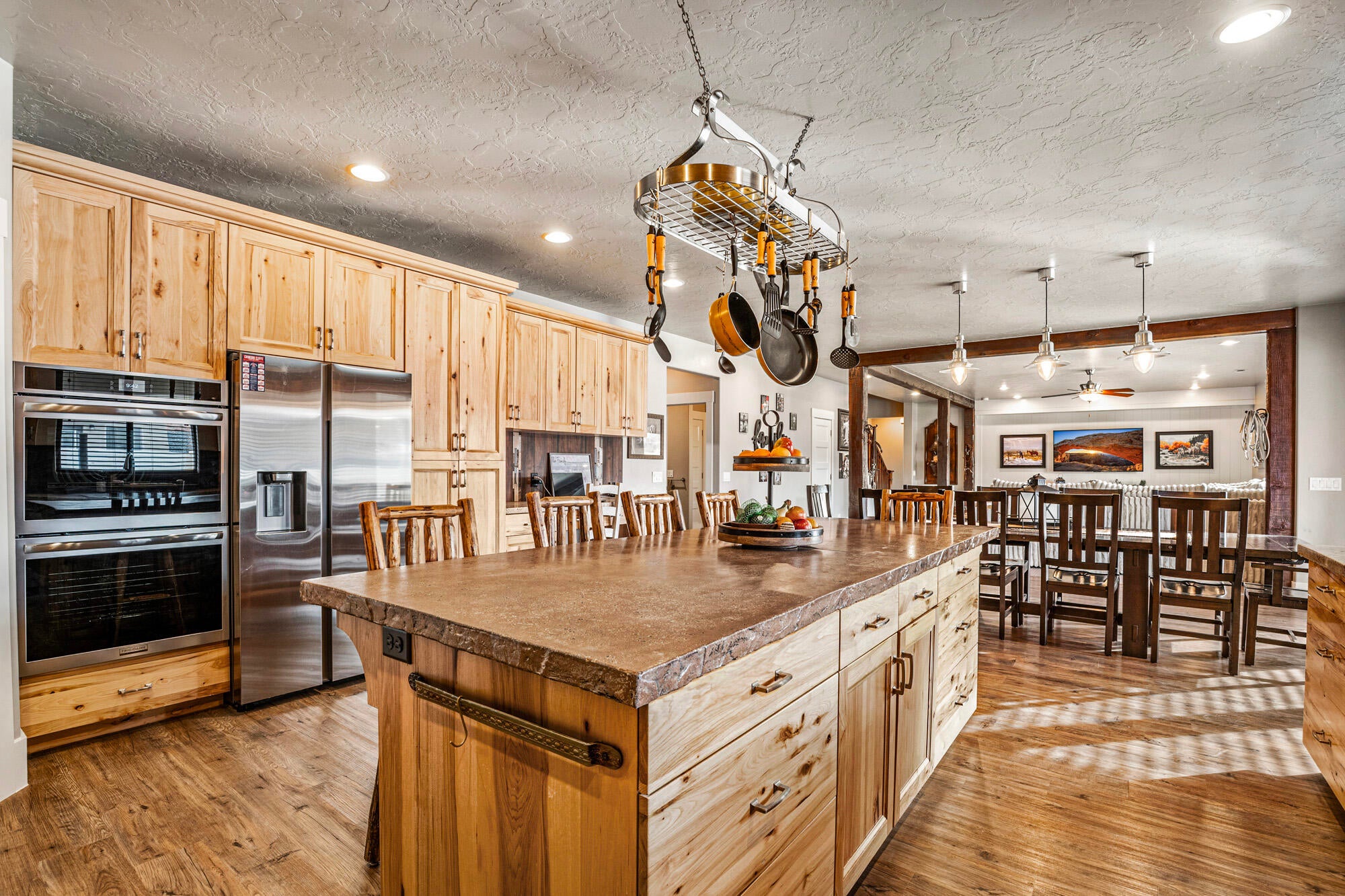 Washington, Utah, 84780, United States, 8 Bedrooms Bedrooms, ,5 BathroomsBathrooms,Residential,Active,2012929