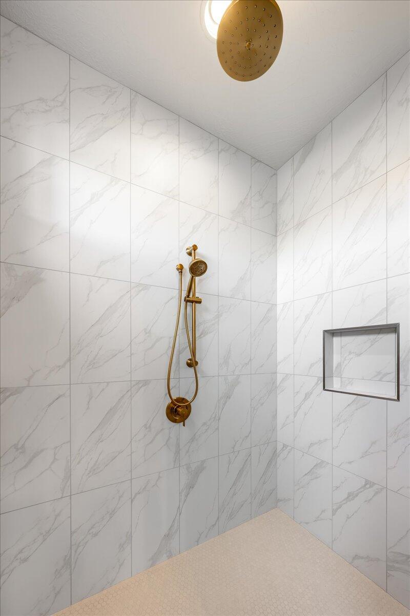 Hurricane, Utah, 84737, United States, 3 Bedrooms Bedrooms, ,3 BathroomsBathrooms,Residential,Active,2011422