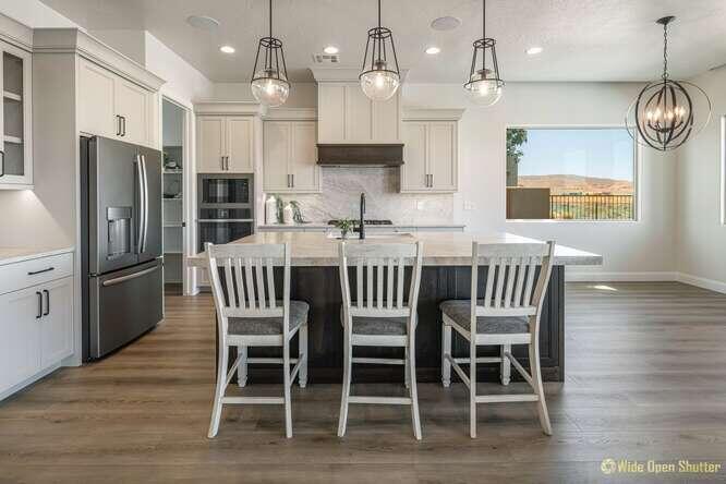 Hurricane, Utah, 84737, United States, 4 Bedrooms Bedrooms, ,3 BathroomsBathrooms,Residential,Active,1820431