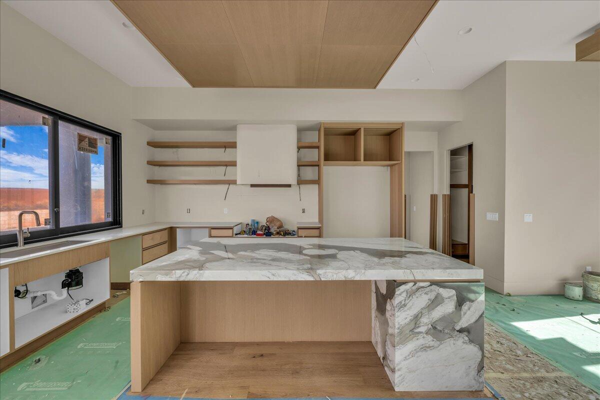 Ivins, Utah, 84738, United States, 4 Bedrooms Bedrooms, ,5 BathroomsBathrooms,Residential,Active,2021032