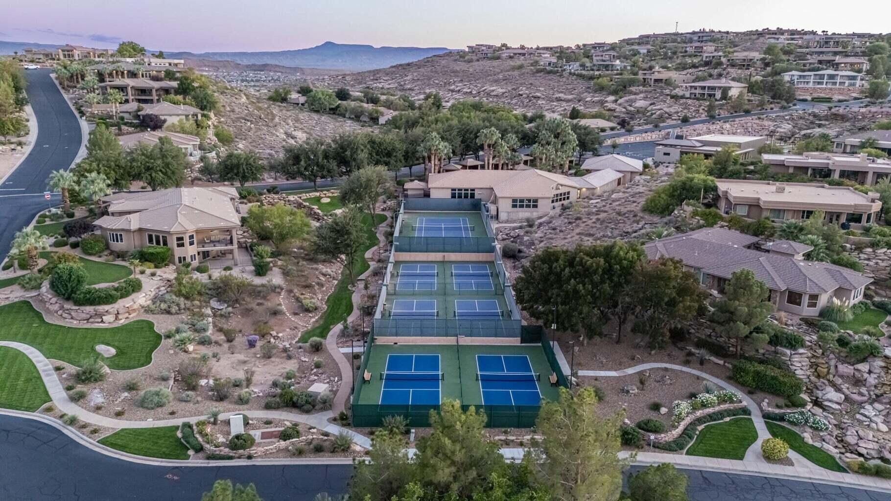 St George, Utah, 84790, United States, 3 Bedrooms Bedrooms, ,4 BathroomsBathrooms,Residential,Active,2000217