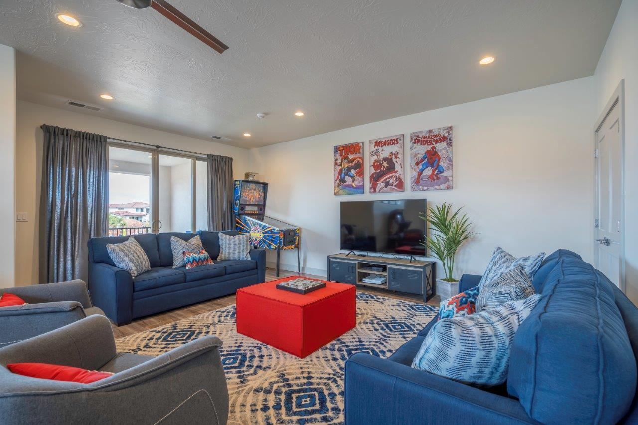 Santa Clara, Utah, 84765, United States, 5 Bedrooms Bedrooms, ,5 BathroomsBathrooms,Residential,Active,1894577