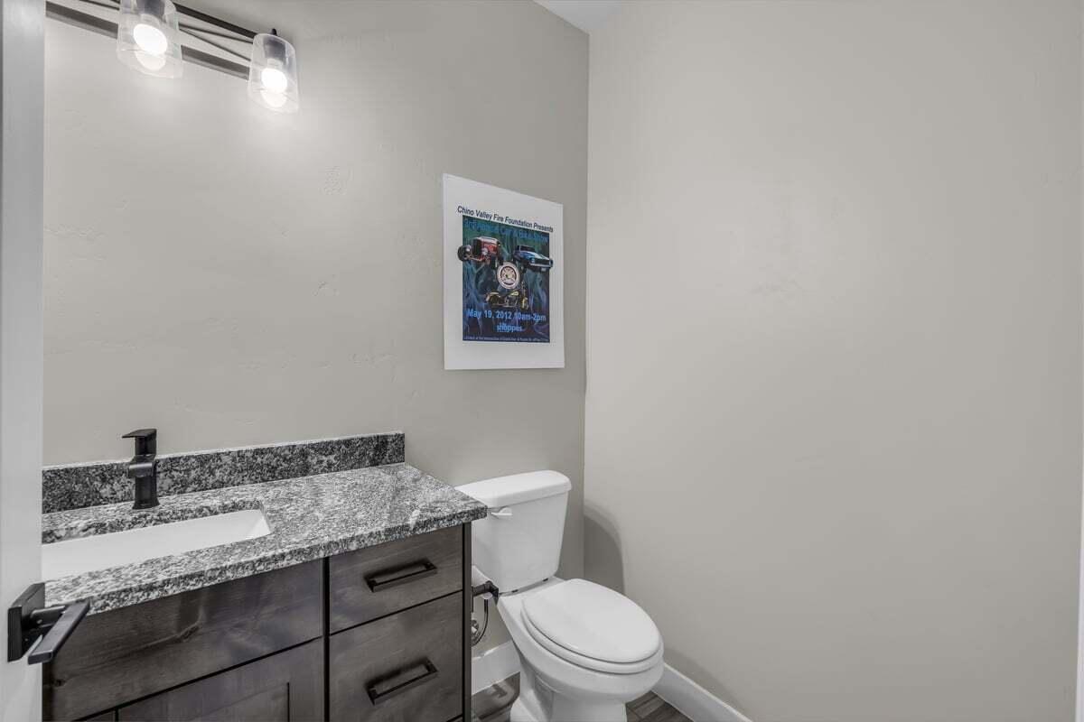 Hurricane, Utah, 84737, United States, 5 Bedrooms Bedrooms, ,5 BathroomsBathrooms,Residential,Active,1996303