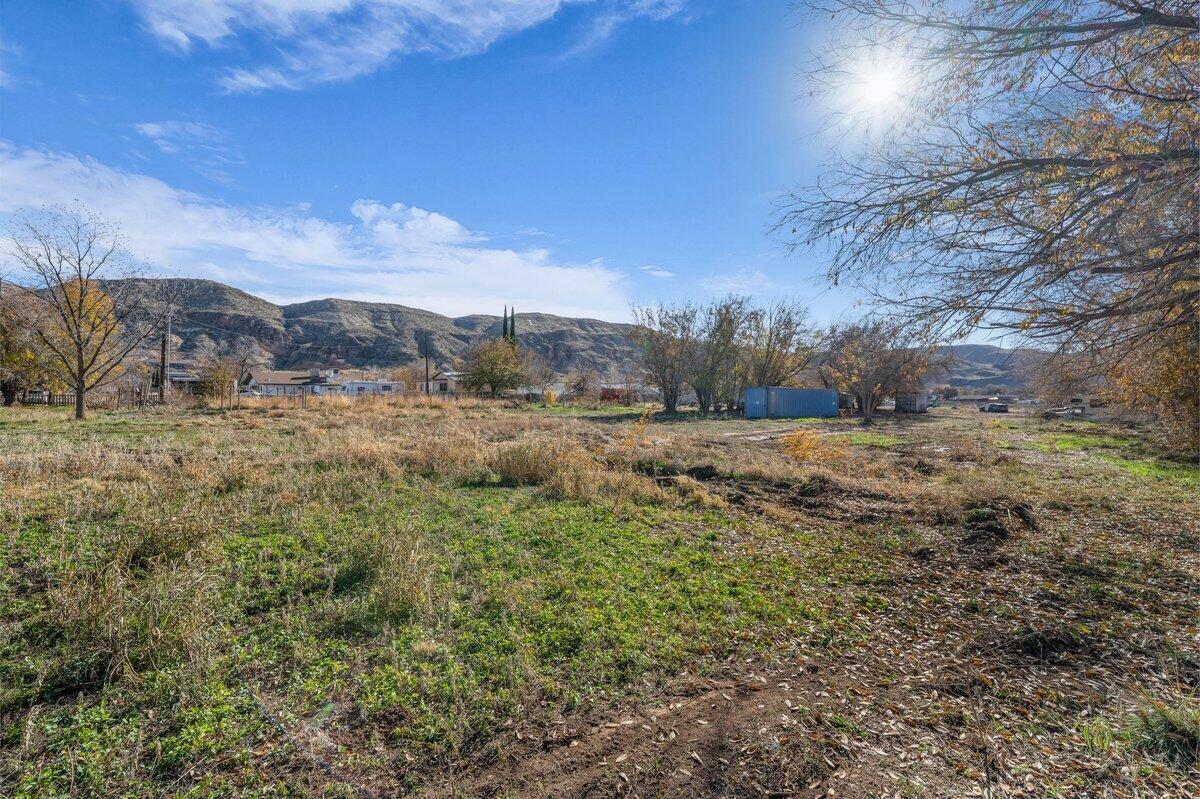 La Verkin, Utah, 84745, United States, 4 Bedrooms Bedrooms, ,2 BathroomsBathrooms,Residential,Active,2006765