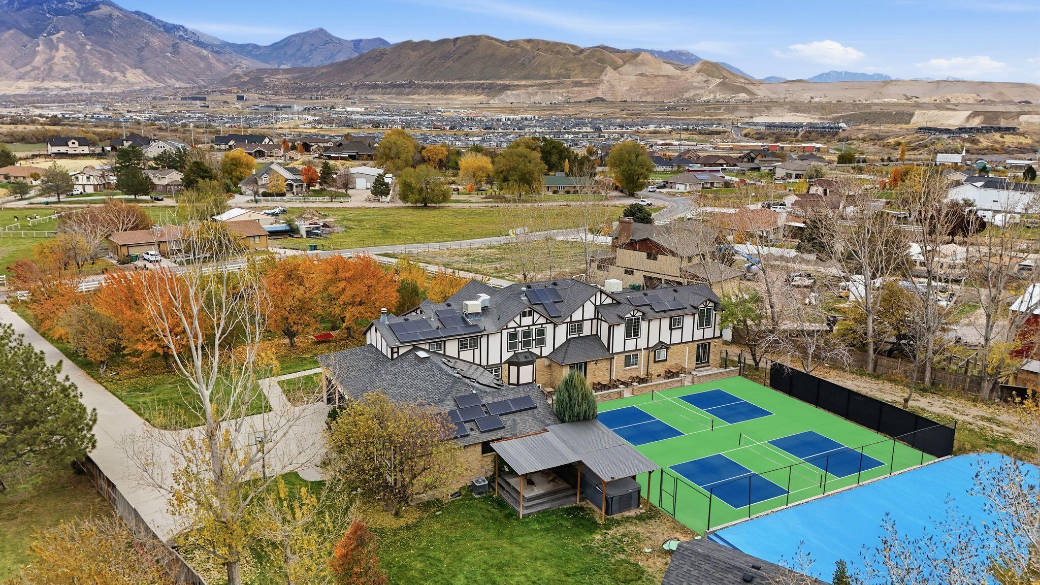 Bluffdale, Utah, 84065, United States, 10 Bedrooms Bedrooms, ,7 BathroomsBathrooms,Residential,Active,1990677