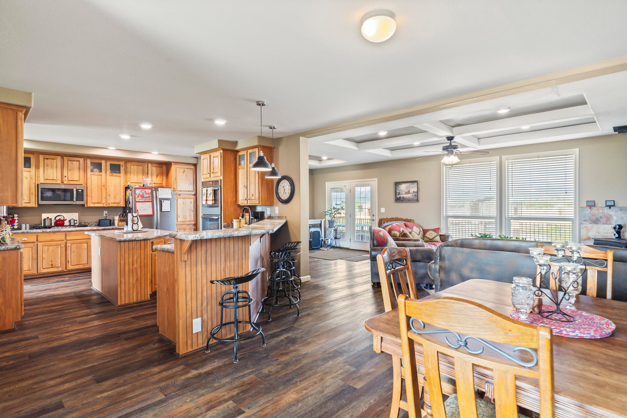 Panguitch, Utah, 84759, United States, 3 Bedrooms Bedrooms, ,3 BathroomsBathrooms,Residential,Active,2015807