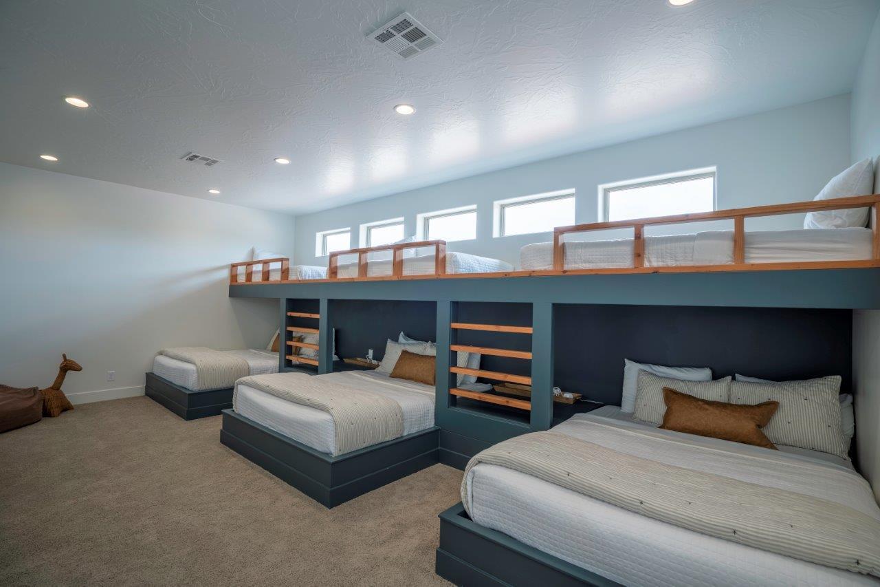 Santa Clara, Utah, 84765, United States, ,6 BathroomsBathrooms,Residential,Active,1798104