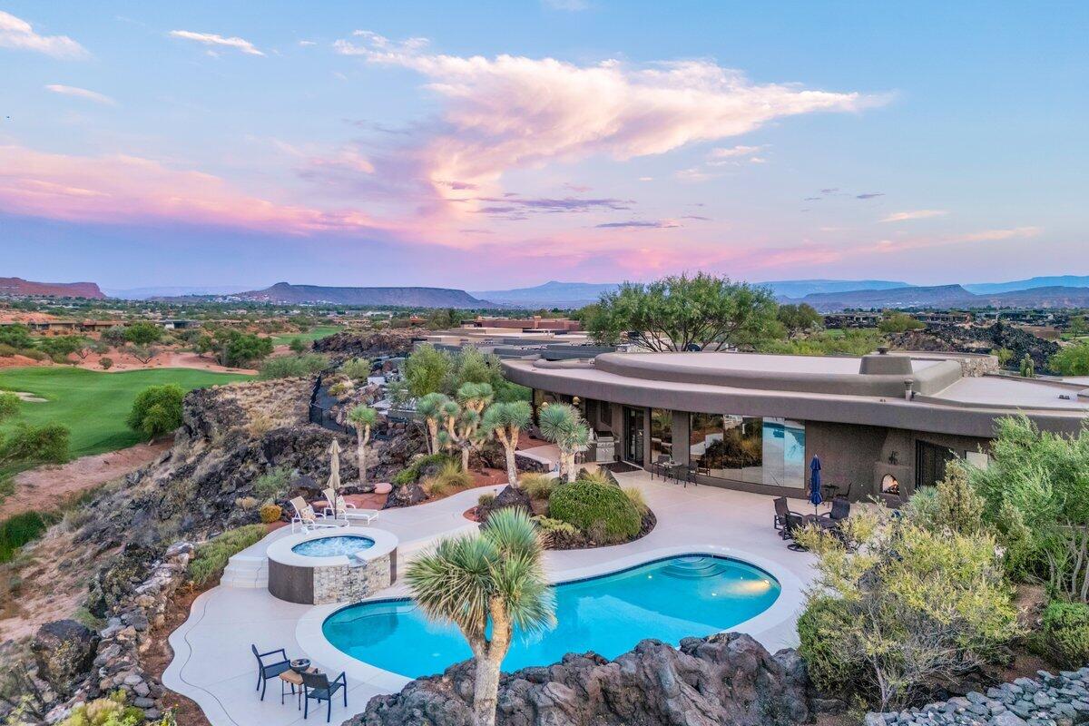 St George, Utah, 84770, United States, 3 Bedrooms Bedrooms, ,3 BathroomsBathrooms,Residential,Active,1919080